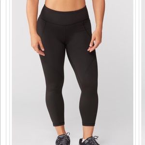 Patagonia Crop Leggings